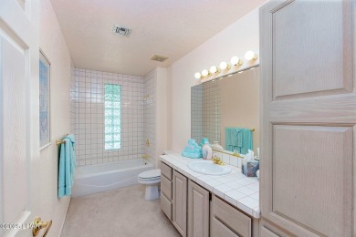 LOCATION LOCATION LOCATION...
Welcome to this quaint 3-bedroom on London Bridge Golf Course in Arizona - for sale on GolfHomes.com, golf home, golf lot