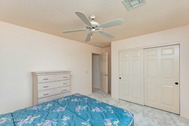 LOCATION LOCATION LOCATION...
Welcome to this quaint 3-bedroom on London Bridge Golf Course in Arizona - for sale on GolfHomes.com, golf home, golf lot