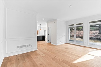 RARE FIND! This Eagle Watch home has 2 TRUE MASTER BEDROOMS with on Canongate At Eagle Watch Golf Club in Georgia - for sale on GolfHomes.com, golf home, golf lot