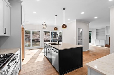 RARE FIND! This Eagle Watch home has 2 TRUE MASTER BEDROOMS with on Canongate At Eagle Watch Golf Club in Georgia - for sale on GolfHomes.com, golf home, golf lot