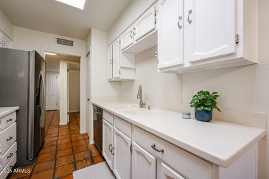 Stunning 3 bed, 2.5 bath townhouse with a 2-car garage in the on Scottsdale Silverado Golf Club in Arizona - for sale on GolfHomes.com, golf home, golf lot