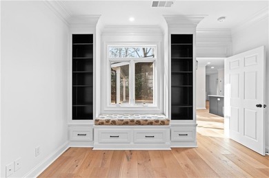 RARE FIND! This Eagle Watch home has 2 TRUE MASTER BEDROOMS with on Canongate At Eagle Watch Golf Club in Georgia - for sale on GolfHomes.com, golf home, golf lot