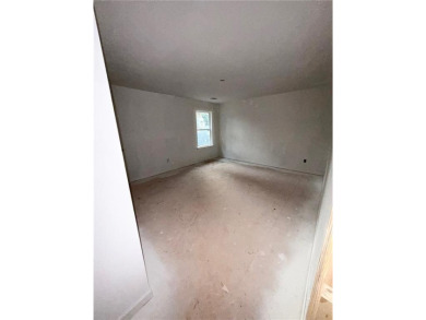 **OVER 3200 TOTAL SQFT. 4 bedroom/3.5 bath home with a cozy loft on Barrington Hall Golf Course in Georgia - for sale on GolfHomes.com, golf home, golf lot