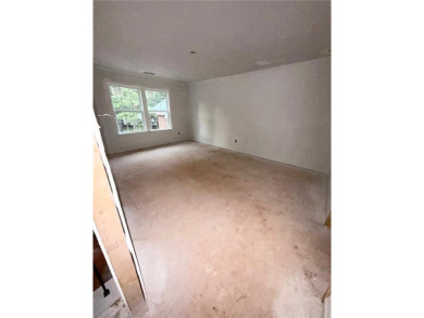 **OVER 3200 TOTAL SQFT. 4 bedroom/3.5 bath home with a cozy loft on Barrington Hall Golf Course in Georgia - for sale on GolfHomes.com, golf home, golf lot