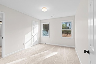 RARE FIND! This Eagle Watch home has 2 TRUE MASTER BEDROOMS with on Canongate At Eagle Watch Golf Club in Georgia - for sale on GolfHomes.com, golf home, golf lot