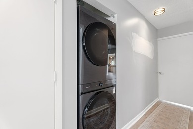 Enjoy easy living in Martin Downs Country Club, highly sought on Martin Downs Country Club in Florida - for sale on GolfHomes.com, golf home, golf lot