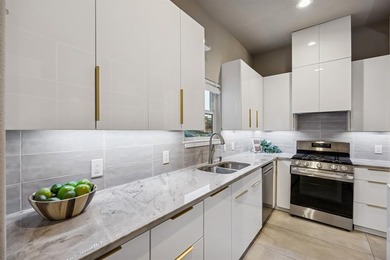 OPEN SUNDAY Feb. 22, 1-3. Luxurious modern residence spanning on The Lakes at Castle Hill Golf Club in Texas - for sale on GolfHomes.com, golf home, golf lot