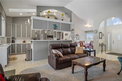 Welcome home to this beautifully updated, pride-of-ownership on Valle Vista Golf Course in Arizona - for sale on GolfHomes.com, golf home, golf lot