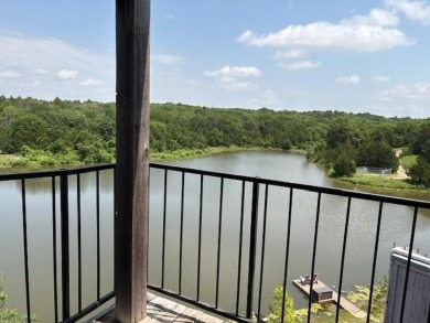 Opportunity is knocking!  This corner townhome is 3 stories with on Tanglewood Resort in Texas - for sale on GolfHomes.com, golf home, golf lot