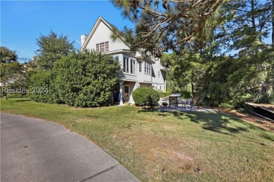 These opportunities do not come around often! 22 Pointe South on Old South Golf Links in South Carolina - for sale on GolfHomes.com, golf home, golf lot