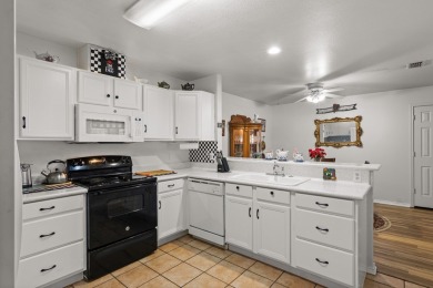 Well-Maintained Townhome in a Serene Rockport Community  This on Rockport Country Club in Texas - for sale on GolfHomes.com, golf home, golf lot