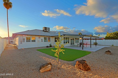 Desirable golf course community Sun Citypletely renovated in on Sun City Lakes West and East in Arizona - for sale on GolfHomes.com, golf home, golf lot