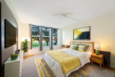 OAKS CLUBHOUSE B-76 AMAZING OPPORTUNITY! Located in the center on Palm-Aire Country Club and Resort - The Oaks in Florida - for sale on GolfHomes.com, golf home, golf lot