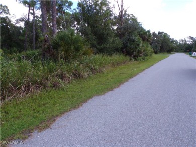 This lot is on a quiet street that would be a great place to on Sabal Trace Golf and Country Club in Florida - for sale on GolfHomes.com, golf home, golf lot