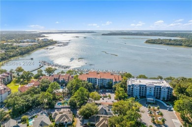 Rare opportunity to own this third-floor, 3-bedroom end unit on Country Club of Hilton Head in South Carolina - for sale on GolfHomes.com, golf home, golf lot