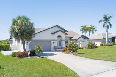 This charming, well-maintained, 3 bedroom/2 bath home, checks on Royal Tee Country Club in Florida - for sale on GolfHomes.com, golf home, golf lot