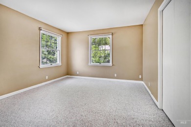 Incredible end-unit townhouse in NE Boise just off historic Warm on Warm Springs Golf Club in Idaho - for sale on GolfHomes.com, golf home, golf lot
