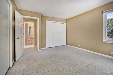 Incredible end-unit townhouse in NE Boise just off historic Warm on Warm Springs Golf Club in Idaho - for sale on GolfHomes.com, golf home, golf lot