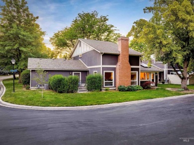Incredible end-unit townhouse in NE Boise just off historic Warm on Warm Springs Golf Club in Idaho - for sale on GolfHomes.com, golf home, golf lot