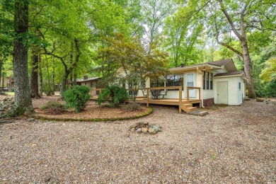 Welcome to your new home located on the 15th green of the on DeSoto Golf Course in Arkansas - for sale on GolfHomes.com, golf home, golf lot