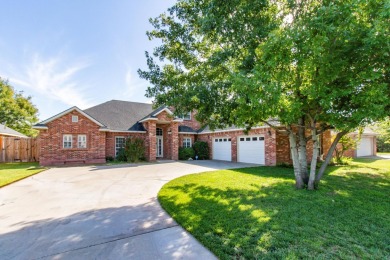 Beautiful home in Hunsley Hills overlooking the golf course on Palo Duro Creek Golf Club in Texas - for sale on GolfHomes.com, golf home, golf lot