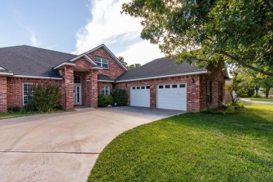 Beautiful home in Hunsley Hills overlooking the golf course on Palo Duro Creek Golf Club in Texas - for sale on GolfHomes.com, golf home, golf lot