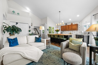 This is the place!!  Delightful 2 bedroom 2 bath Condo in the on The Moors Golf Club in Michigan - for sale on GolfHomes.com, golf home, golf lot