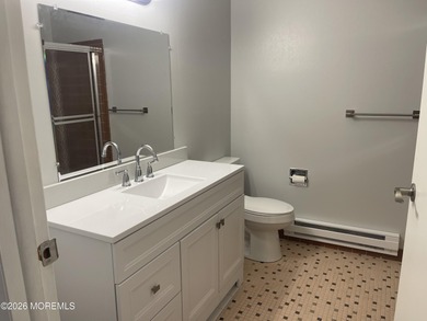 Nothing to do but unpack in this fully renovated 2 bedroom, 2 on Leisure Village East in New Jersey - for sale on GolfHomes.com, golf home, golf lot