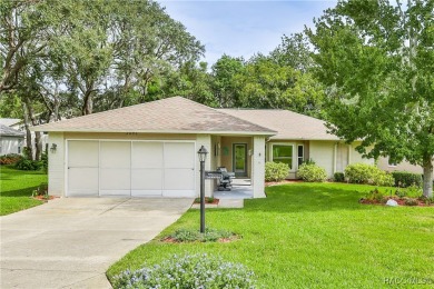 Welcome to this charming 2-bedroom, 2-bathroom home, with views on Timber Pines Golf Course in Florida - for sale on GolfHomes.com, golf home, golf lot