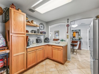 Welcome to this charming 2-bedroom, 2-bathroom ranch-style home on Oakleigh Executive Golf Course in Florida - for sale on GolfHomes.com, golf home, golf lot