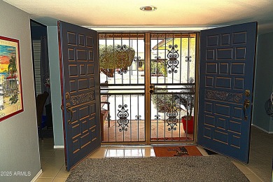 Welcome to this delightful double master suite home on a cul de on Sun Lakes Country Club in Arizona - for sale on GolfHomes.com, golf home, golf lot
