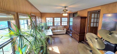 Impeccably Maintained Ranch on a  1/2 -Acre Lot and located on Baxter Country Club in Kansas - for sale on GolfHomes.com, golf home, golf lot