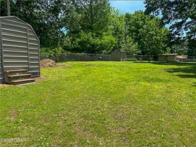 Impeccably Maintained Ranch on a  1/2 -Acre Lot and located on Baxter Country Club in Kansas - for sale on GolfHomes.com, golf home, golf lot