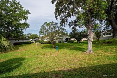 Discover this spacious 3 bedroom, 2 bath home in sought after on Twisted Oaks Golf Club in Florida - for sale on GolfHomes.com, golf home, golf lot