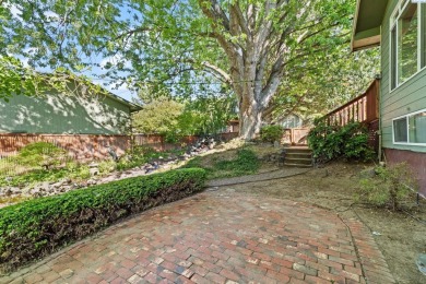 Located in an established South Kennewick neighborhood where on Canyon Lakes Golf Course in Washington - for sale on GolfHomes.com, golf home, golf lot