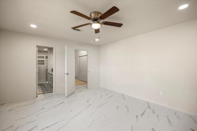 Welcome to 3900 Fairway Drive -- where luxury, comfort, and on De Cordova Bend Country Club in Texas - for sale on GolfHomes.com, golf home, golf lot