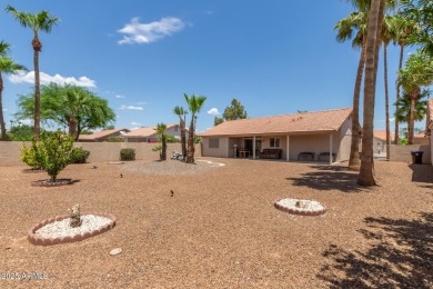 JUST THE RIGHT SIZE HOME FOR WINTER RETREAT OR DOWNSIZING* THIS on Oakwood Golf Club  in Arizona - for sale on GolfHomes.com, golf home, golf lot