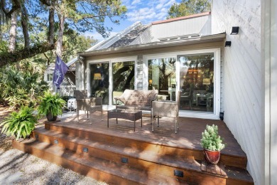 Beautifully renovated 1 bedroom, 1.5 bath town home with golf on The Seabrook Island Club in South Carolina - for sale on GolfHomes.com, golf home, golf lot
