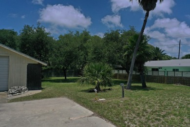 Build your coastal dream home in the heart of Rockport-Fulton! on Rockport Country Club in Texas - for sale on GolfHomes.com, golf home, golf lot
