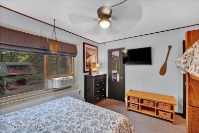 Turnkey Contemporary in the Heart of Lake Harmony - This on Split Rock Resort and Country Club in Pennsylvania - for sale on GolfHomes.com, golf home, golf lot