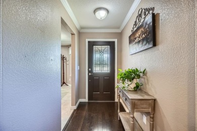Spacious, updated home in Frisco Lakes. These original owners on Frisco Lakes Golf Course in Texas - for sale on GolfHomes.com, golf home, golf lot
