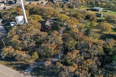 Don't miss this fully renovated farmhouse in the heart of Argyle on Denton Country Club in Texas - for sale on GolfHomes.com, golf home, golf lot