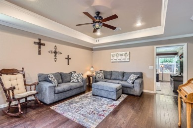 Spacious, updated home in Frisco Lakes. These original owners on Frisco Lakes Golf Course in Texas - for sale on GolfHomes.com, golf home, golf lot