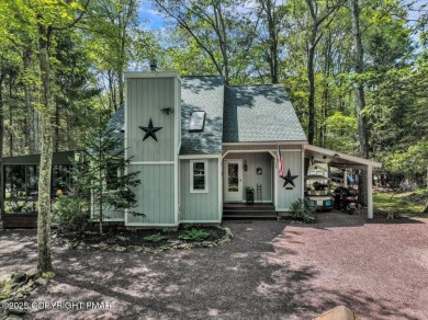 Turnkey Contemporary in the Heart of Lake Harmony - This on Split Rock Resort and Country Club in Pennsylvania - for sale on GolfHomes.com, golf home, golf lot