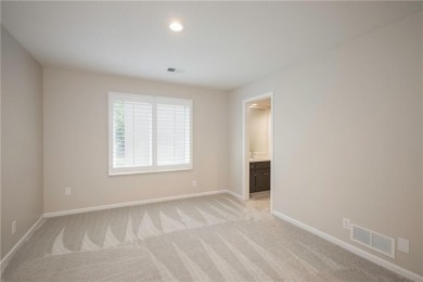 Beautifully maintained and move-in ready, this spacious on Lakewood Oaks Golf Club, Ltd. in Missouri - for sale on GolfHomes.com, golf home, golf lot