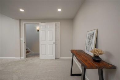 Beautifully maintained and move-in ready, this spacious on Lakewood Oaks Golf Club, Ltd. in Missouri - for sale on GolfHomes.com, golf home, golf lot