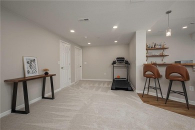 Beautifully maintained and move-in ready, this spacious on Lakewood Oaks Golf Club, Ltd. in Missouri - for sale on GolfHomes.com, golf home, golf lot