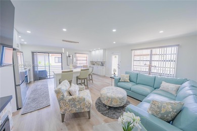 Leave the snow behind and enjoy the sunshine in this beautifully on Kings Point Golf -Flanders Way in Florida - for sale on GolfHomes.com, golf home, golf lot