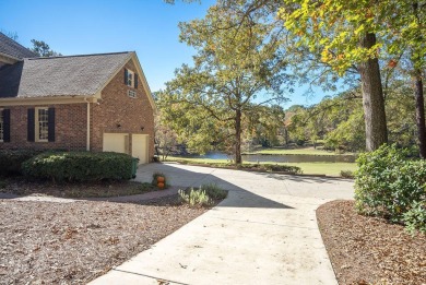 Privacy, convenience & spectacular views all are found at this on Houndslake Country Club in South Carolina - for sale on GolfHomes.com, golf home, golf lot