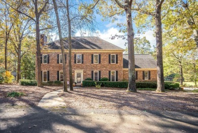 Privacy, convenience & spectacular views all are found at this on Houndslake Country Club in South Carolina - for sale on GolfHomes.com, golf home, golf lot